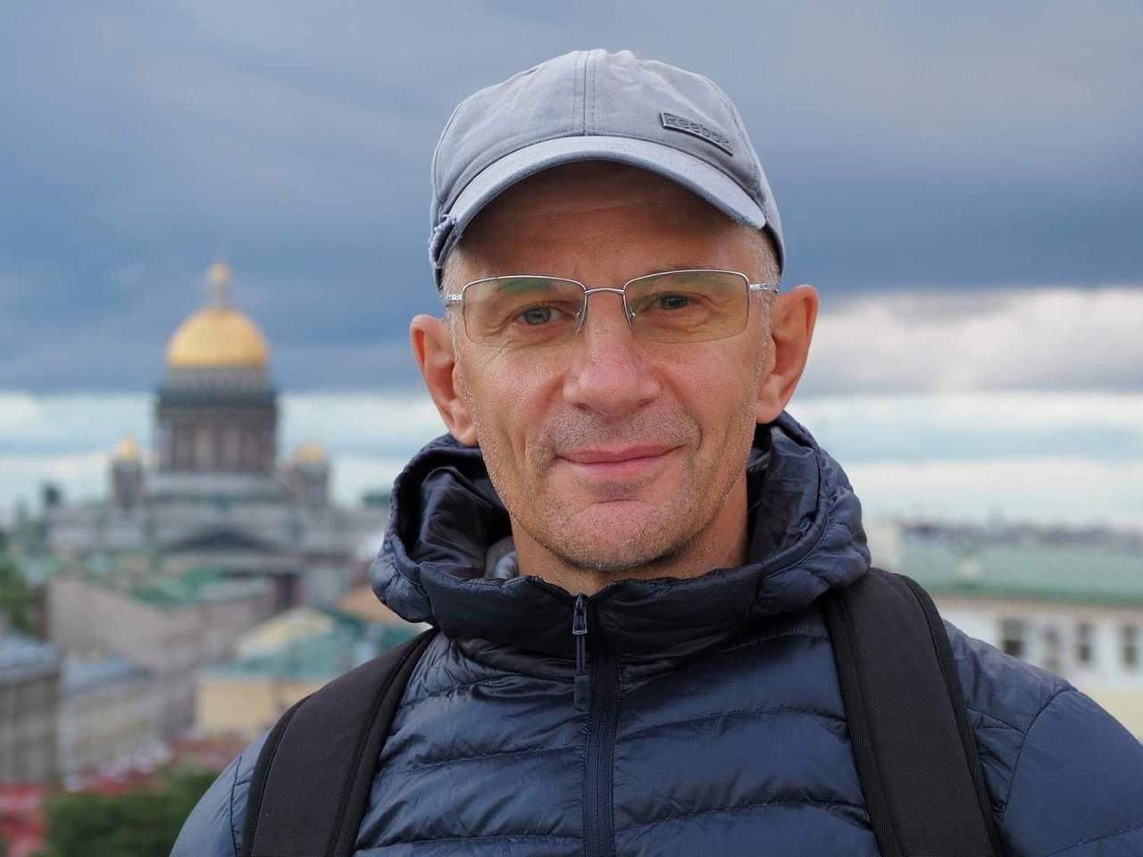 Александр Петросян