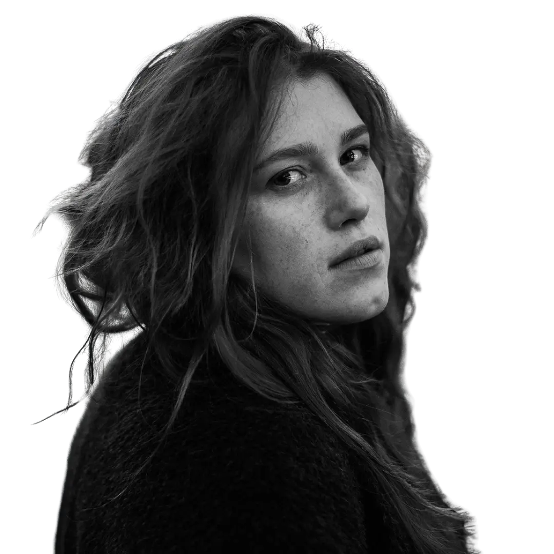 Варвара Шмыкова — актриса театра и кино