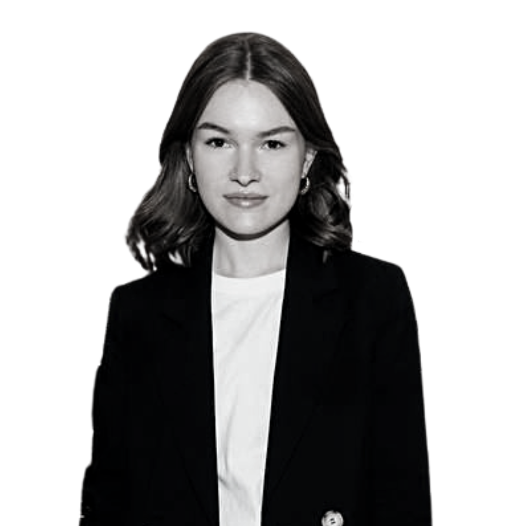 Александра Собольникова