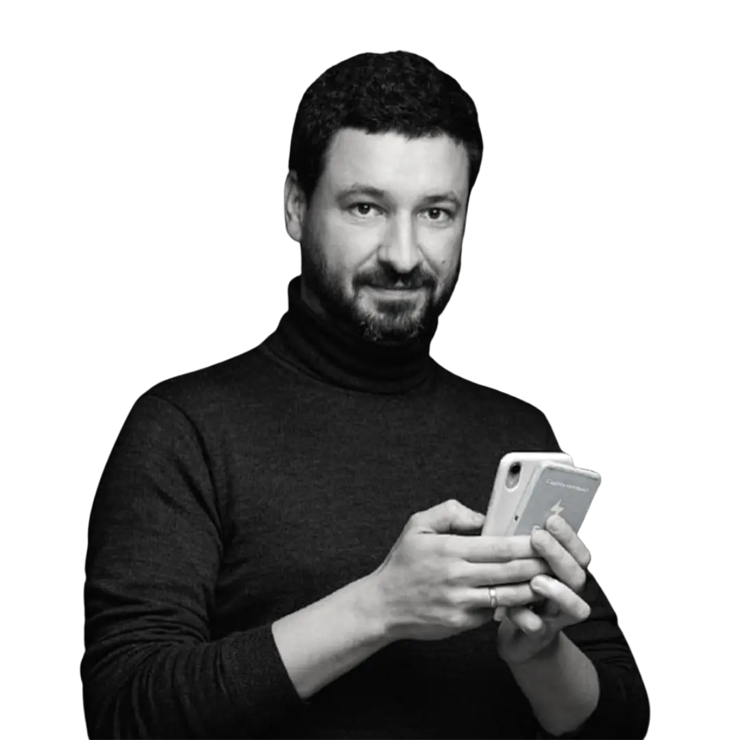 Кирилл Кулаков, Основатель и CEO сервиса аренды пауэрбанков «Бери заряд!».