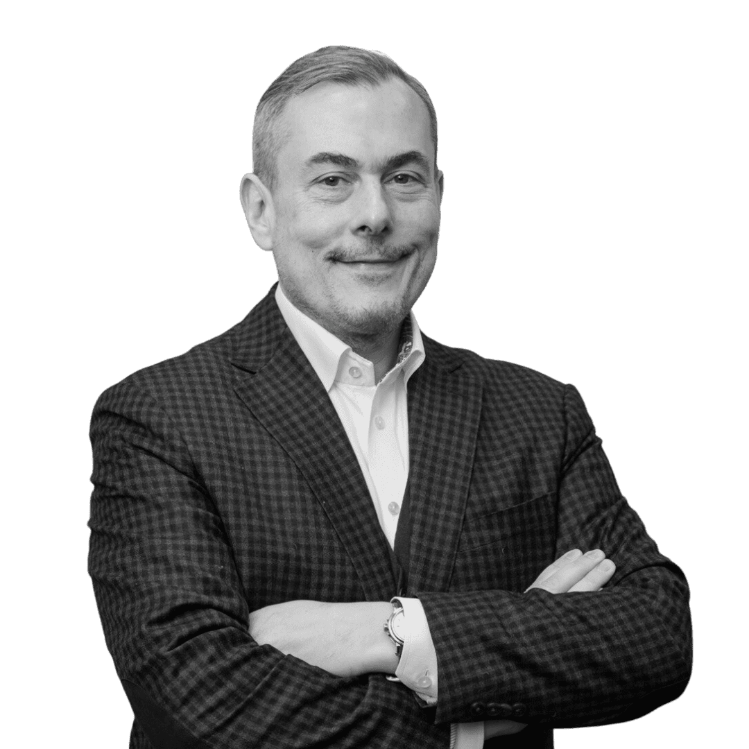 Дмитрий Сендеров, директор коммуникационной группы STRONG