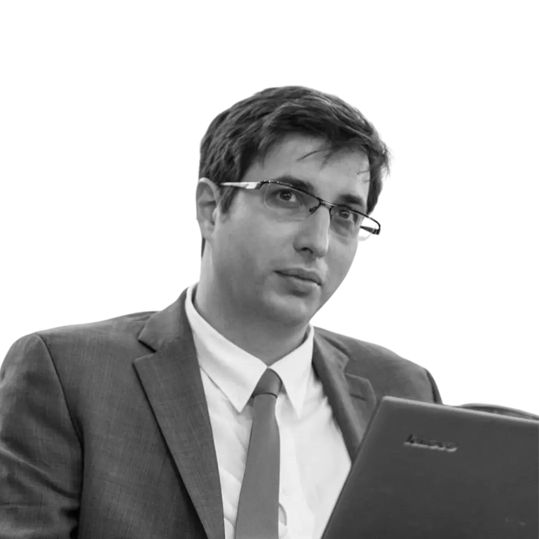 Алекс Долинский, эксперт в сфере образования для руководителей, преподаватель, коуч, сооснователь образовательного сервиса Coursalytics