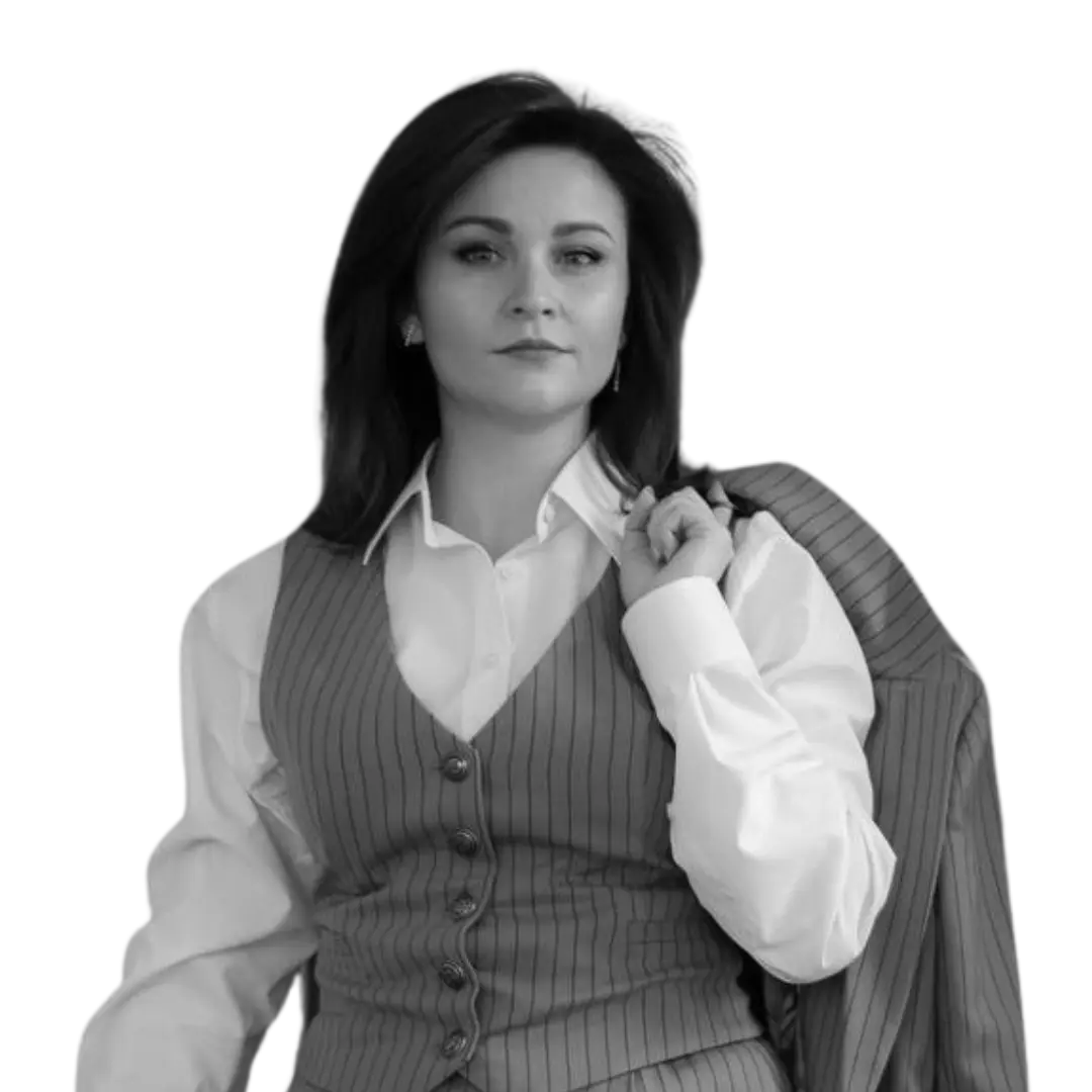 Юлия Шустрая, тренер по технике, логике речи и конфликтологии