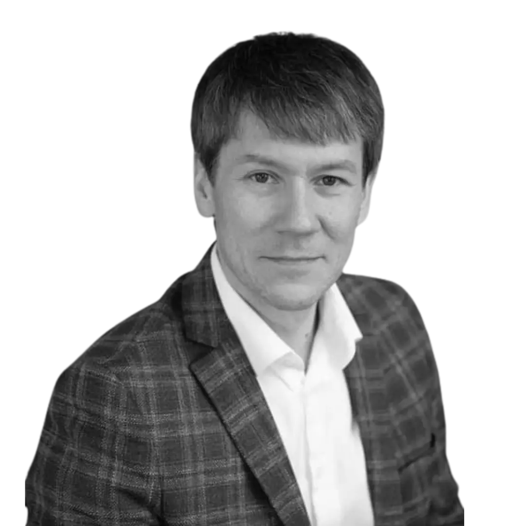 Юрий Лабис, предприниматель, бизнес-ментор и ex-коммерческий директор в «Связном», «МТС» и «Билайне»