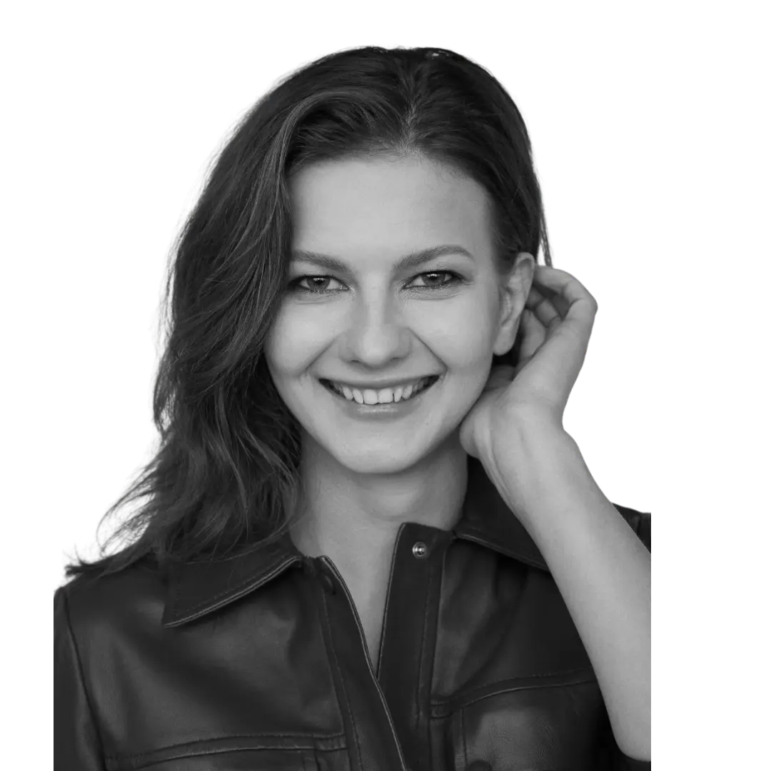Дарья Тян (Абрамова), Основатель детских школ программирования и креатива, коуч