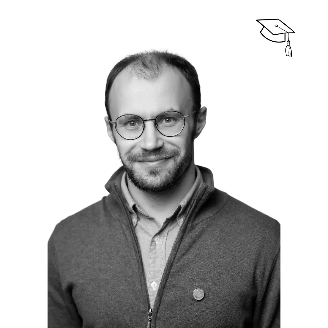 Александр Панов — директор лаборатории «Когнитивные системы ИИ» Института AIRI
