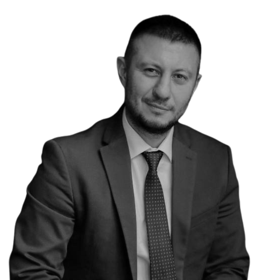 Павел Самиев — основатель и генеральный директор аналитического агентства «БизнесДром»