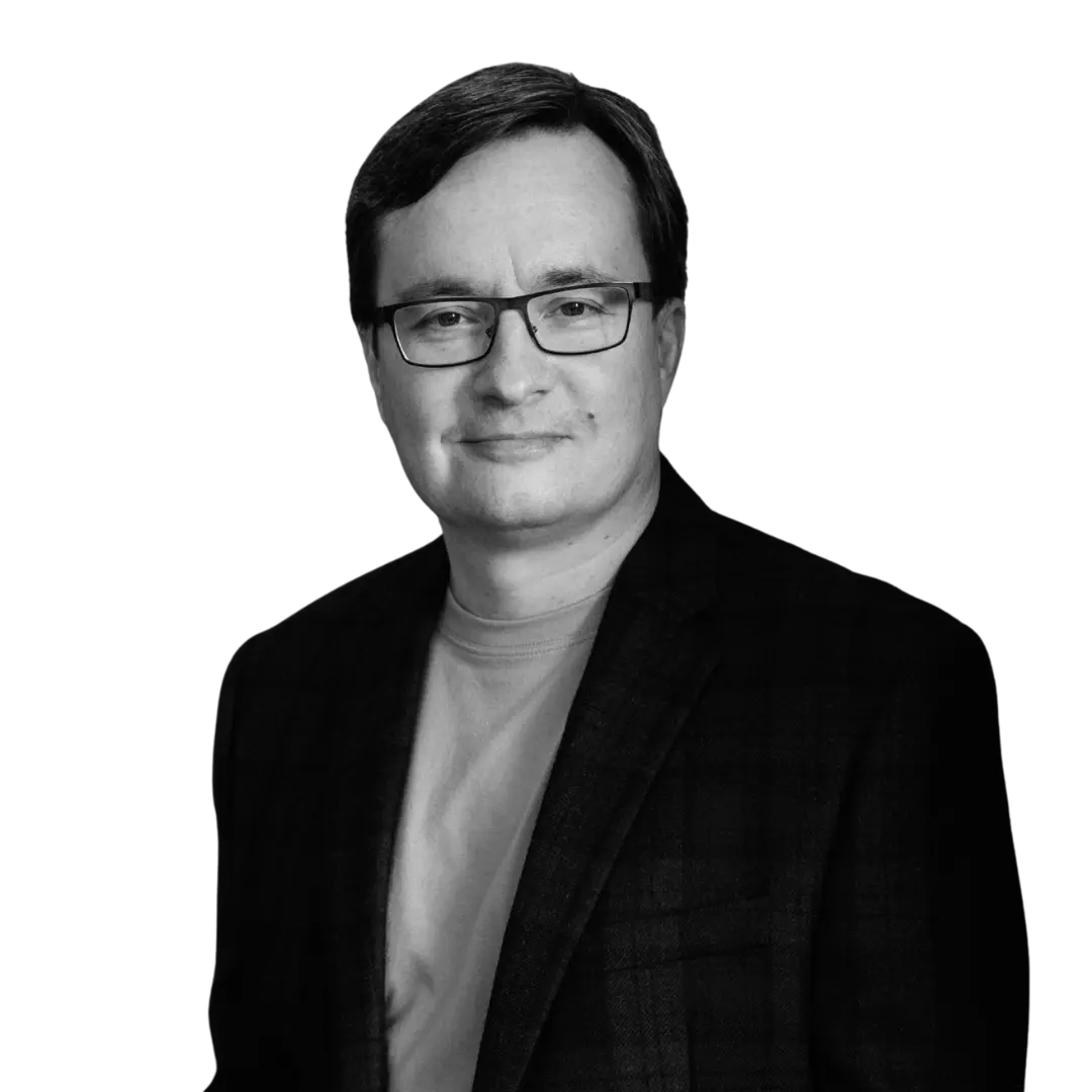 Сергей Смирнов — основатель «Смирнов Дизайн», директор научно-образовательного центра Университета Строганова