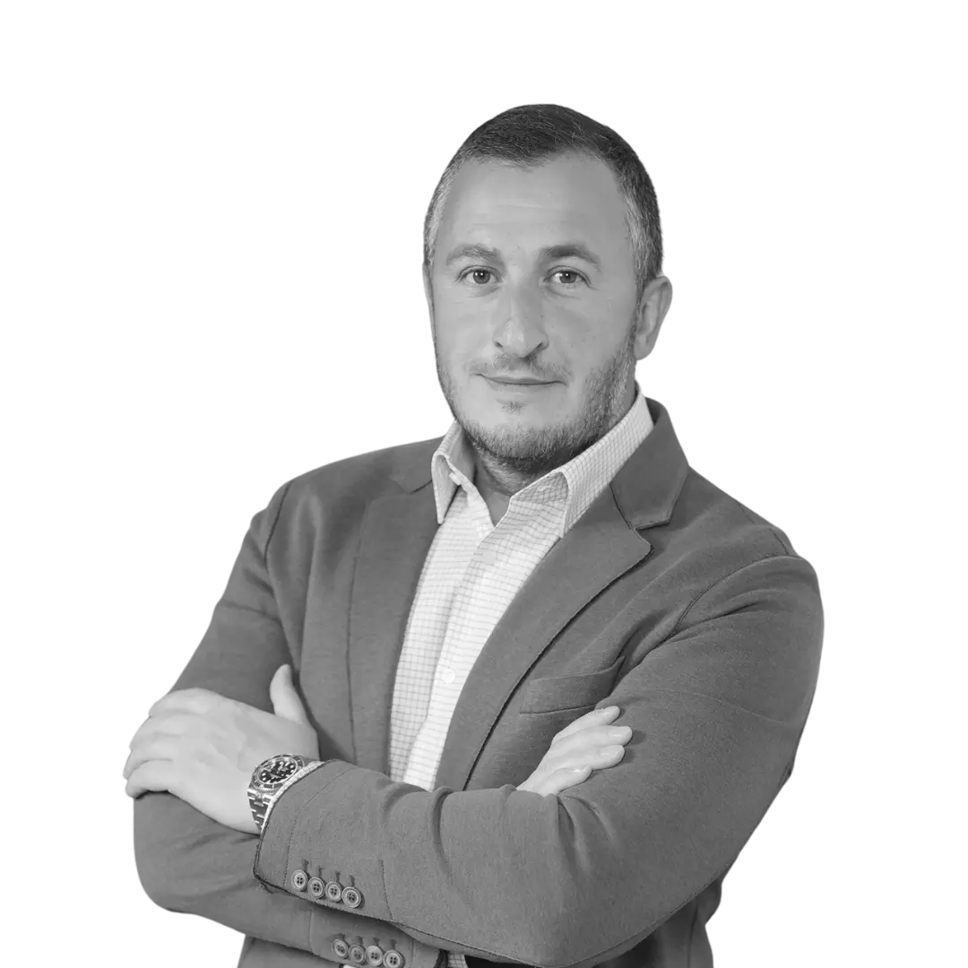 Ованес Давидян — основатель и CEO «Авиценны», кандидат медицинских наук